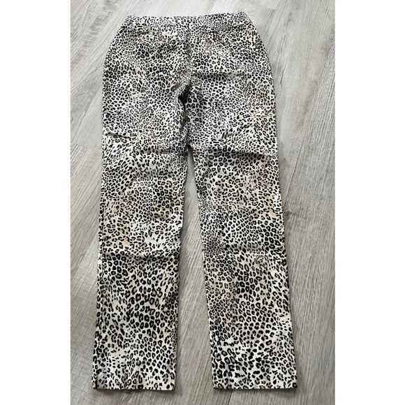 Chico’s so slimming animal print ankle pants size 4 - Picture 3 of 10